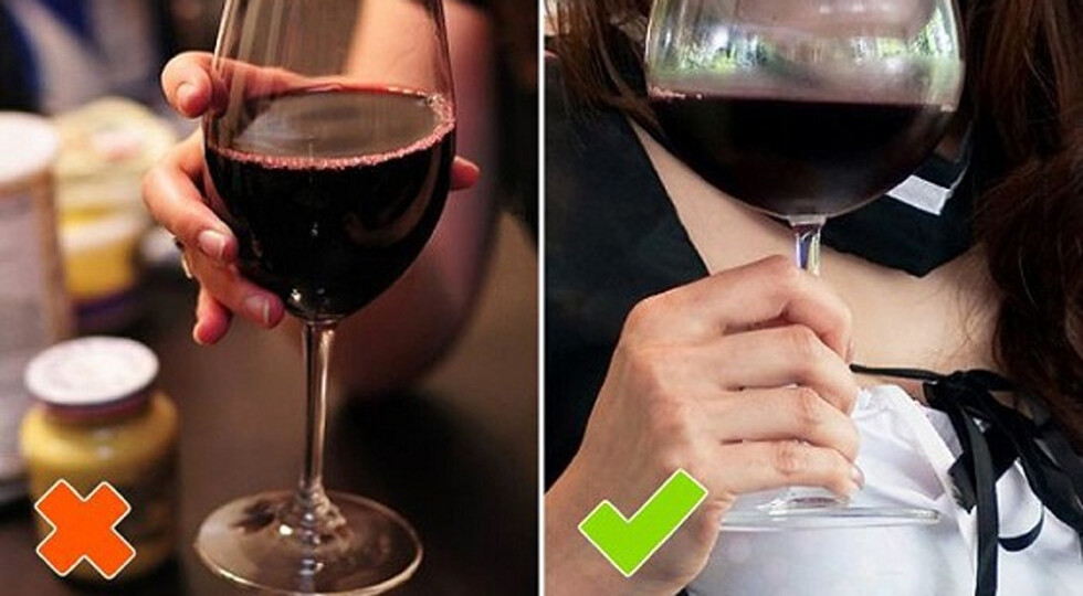 Як правильно тримати келих з вином, фото